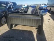 ✅ 2018 Chevrolet Silverado 1500 • VIN: N0V1N0NPART • Лот: 43236905. Опубликован ранее на Copart с пробегом Не указан. Бесплатный доступ к архиву аукционных продаж из США и подробный отчёт об истории автомобиля на DreamBid. Изображение 5.