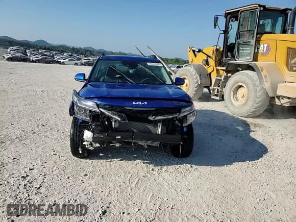 ✅ 2024 Kia Seltos X-Line • VIN: KNDEUCA79R7519219 • Лот: 69042885. Опубликован ранее на Copart с пробегом 11 353 миль. Бесплатный доступ к архиву аукционных продаж из США и подробный отчёт об истории автомобиля на DreamBid. Изображение 15.