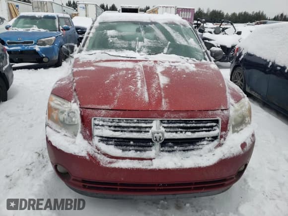 ✅ 2008 Dodge Caliber SXT • VIN: 1B3HB48B08D740079 • Лот: 81127644. Опубликован ранее на Copart с пробегом 80 975 миль. Бесплатный доступ к архиву аукционных продаж из США и подробный отчёт об истории автомобиля на DreamBid. Изображение 5.