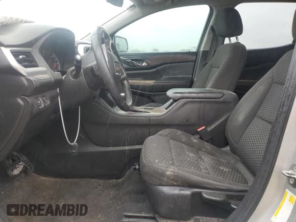 ✅ 2018 GMC Acadia SLE • VIN: 1GKKNKLA1JZ136567 • Лот: 70538855. Опубликован ранее на Copart с пробегом 138 539 миль. Бесплатный доступ к архиву аукционных продаж из США и подробный отчёт об истории автомобиля на DreamBid. Изображение 7.