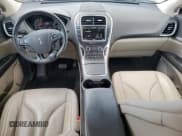 ✅ 2016 Lincoln MKX Select • VIN: 2LMTJ6KRXGBL26325 • Лот: 93252645. Опубликован ранее на Copart с пробегом 144 105 миль. Бесплатный доступ к архиву аукционных продаж из США и подробный отчёт об истории автомобиля на DreamBid. Изображение 8.