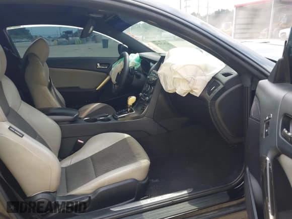 ✅ 2013 Hyundai Genesis Coupe 2.0T • VIN: KMHHT6KD0DU091858 • Lot: 42923154. Wystawiony na IAAI z przebiegiem 128 246 mil. Bezpłatny archiwum sprzedaży aukcyjnych z USA i szczegółowy raport historii pojazdu na DreamBid. Zdjęcie 5.