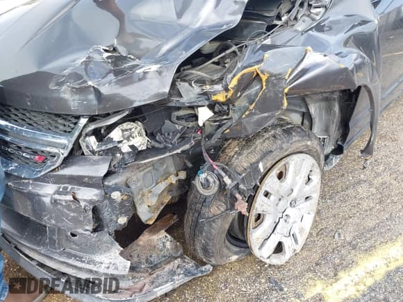 ✅ 2015 Dodge Journey American Value • VIN: 3C4PDCAB3FT719727 • Лот: 43392671. Опубликован ранее на IAAI с пробегом 140 652 миль. Бесплатный доступ к архиву аукционных продаж из США и подробный отчёт об истории автомобиля на DreamBid. Изображение 12.