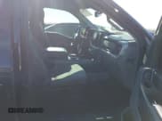 ✅ 2022 Ford F-150 XL • VIN: 1FTEW1EP9NKD88440 • Lot: 42505953. Wystawiony na IAAI z przebiegiem 61 379 mil. Bezpłatny archiwum sprzedaży aukcyjnych z USA i szczegółowy raport historii pojazdu na DreamBid. Zdjęcie 5.