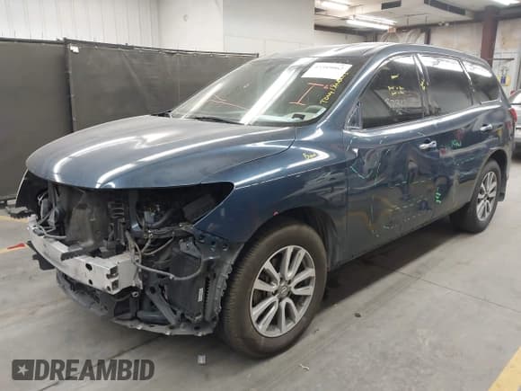 ✅ 2015 Nissan Pathfinder SV • VIN: 5N1AR2MNXFC609451 • Lot: 43589062. Wystawiony na IAAI z przebiegiem 140 728 mil. Bezpłatny archiwum sprzedaży aukcyjnych z USA i szczegółowy raport historii pojazdu na DreamBid. Zdjęcie 2.