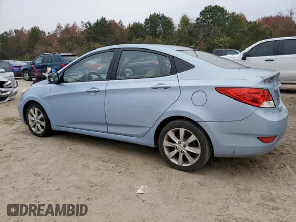 ✅ 2013 Hyundai Accent GLS • VIN: KMHCU4AE7DU570526 • Лот: 81681774. Опубликован ранее на Copart с пробегом 113 863 миль. Бесплатный доступ к архиву аукционных продаж из США и подробный отчёт об истории автомобиля на DreamBid. Изображение 2.