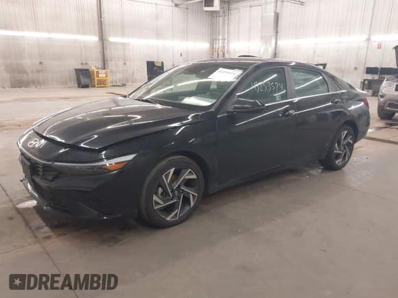 ✅ 2024 Hyundai Elantra Limited • VIN: KMHLN4DJ7RU114121 • Лот: 43253574. Опубликован ранее на IAAI с пробегом 35 101 миль. Бесплатный доступ к архиву аукционных продаж из США и подробный отчёт об истории автомобиля на DreamBid. Изображение 2.