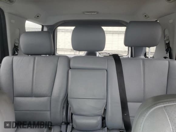 ✅ 2003 Mercedes-Benz M 350 • VIN: 4JGAB57E03A431381 • Лот: 58622905. Опубликован ранее на Copart с пробегом 71 542 миль. Бесплатный доступ к архиву аукционных продаж из США и подробный отчёт об истории автомобиля на DreamBid. Изображение 10.