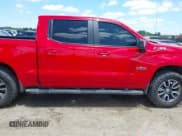 ✅ 2021 Chevrolet Silverado 1500 RST • VIN: 3GCUYEED4MG183407 • Lot: 42458607. Wystawiony na IAAI z przebiegiem 118 382 mil. Bezpłatny archiwum sprzedaży aukcyjnych z USA i szczegółowy raport historii pojazdu na DreamBid. Zdjęcie 13.