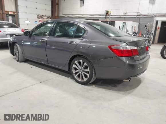 2014 Honda Accord Sport с VIN 1HGCR2F50EA028403, выставлен на аукционе IAAI как лот 43322425 с пробегом 153 701 миль миль и . История ставок и продаж доступна на DreamBid. Изображение 3.