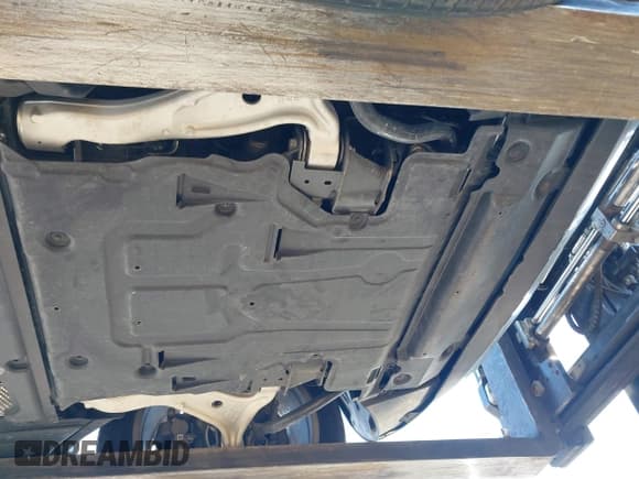 ✅ 2022 Mercedes-Benz GLS 450 • VIN: 4JGFF5KE8NA778235 • Lot: 43525894. Listed on IAAI with 32,837 mi. Free auction sales archive from the USA and detailed vehicle history report at DreamBid. Image 20.