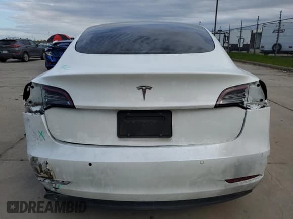 ✅ 2022 Tesla Model 3 • VIN: 5YJ3E1EA5NF201715 • Lot: 50732595. Listed on Copart with 116,913 mi. Free auction sales archive from the USA and detailed vehicle history report at DreamBid. Image 6.