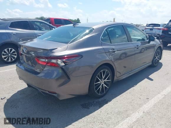 2021 Toyota Camry Hybrid SE с VIN 4T1G31AK5MU560330, выставлен на аукционе IAAI как лот 42707365 с пробегом 140 566 миль миль и . История ставок и продаж доступна на DreamBid. Изображение 4.