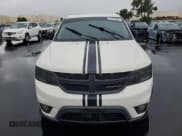 ✅ 2014 Dodge Journey SXT • VIN: 3C4PDCBG9ET124048 • Lot: 92794495. Wystawiony na Copart z przebiegiem 146 979 mil. Bezpłatny archiwum sprzedaży aukcyjnych z USA i szczegółowy raport historii pojazdu na DreamBid. Zdjęcie 5.