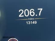 ✅ 2019 Aston Martin Vantage • VIN: SCFSMGAW8KGN00136 • Lot: 41115731. Wystawiony na IAAI z przebiegiem 13 149 mil. Bezpłatny archiwum sprzedaży aukcyjnych z USA i szczegółowy raport historii pojazdu na DreamBid. Zdjęcie 16.