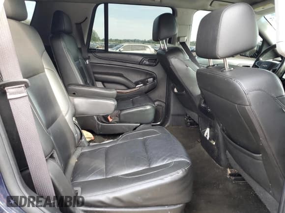 ✅ 2017 Chevrolet Tahoe LT • VIN: 1GNSKBKC0HR376962 • Лот: 83962845. Опубликован ранее на Copart с пробегом 180 794 миль. Бесплатный доступ к архиву аукционных продаж из США и подробный отчёт об истории автомобиля на DreamBid. Изображение 10.