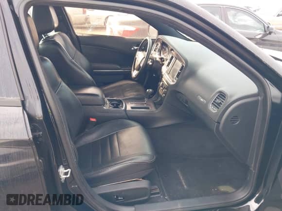 ✅ 2014 Dodge Charger RT • VIN: 2C3CDXCT7EH356453 • Lot: 41484769. Listed on IAAI with 130,225 mi. Free auction sales archive from the USA and detailed vehicle history report at DreamBid. Image 5.