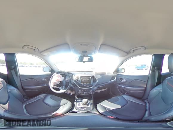 ✅ 2016 Jeep Cherokee Trailhawk • VIN: 1C4PJMBB5GW188426 • Lot: 52907445. Listed on Copart with 115,225 mi. Free auction sales archive from the USA and detailed vehicle history report at DreamBid. Image 14.