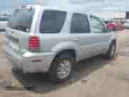 2005 Mercury Mariner Luxury с VIN 4M2YU56155DJ18530, выставлен на аукционе IAAI как лот 42307355 с пробегом 74 905 миль миль и . История ставок и продаж доступна на DreamBid. Изображение 4.