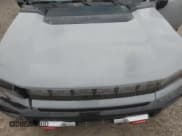 ✅ 2024 GMC Hummer EV 2X • VIN: 1GKB0NDE8RU103804 • Lot: 81366274. Wystawiony na Copart z przebiegiem 7 584 mil. Bezpłatny archiwum sprzedaży aukcyjnych z USA i szczegółowy raport historii pojazdu na DreamBid. Zdjęcie 12.