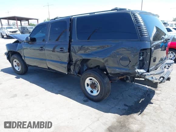 ✅ 2005 Chevrolet Suburban LT • VIN: 3GNGC26G85G249890 • Лот: 42348239. Опубликован ранее на IAAI с пробегом 185 416 миль. Бесплатный доступ к архиву аукционных продаж из США и подробный отчёт об истории автомобиля на DreamBid. Изображение 3.