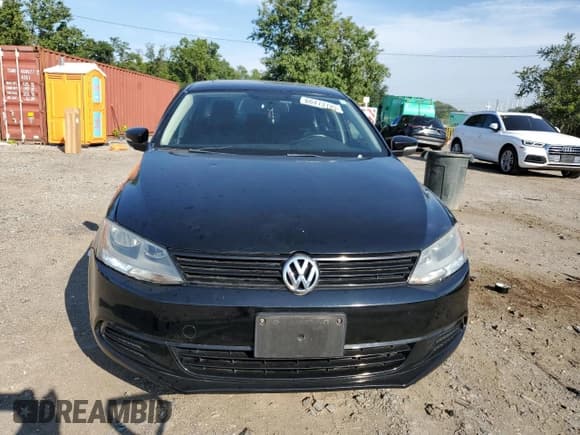 ✅ 2011 Volkswagen Jetta SE • VIN: 3VWDZ7AJ4BM318384 • Лот: 86743755. Опубликован ранее на Copart с пробегом 157 354 миль. Бесплатный доступ к архиву аукционных продаж из США и подробный отчёт об истории автомобиля на DreamBid. Изображение 5.