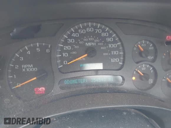 ✅ 2003 Chevrolet Silverado 2500HD • VIN: 1GBHK24U43E255655 • Lot: 42124091. Listed on IAAI with 354,543 mi. Free auction sales archive from the USA and detailed vehicle history report at DreamBid. Image 7.