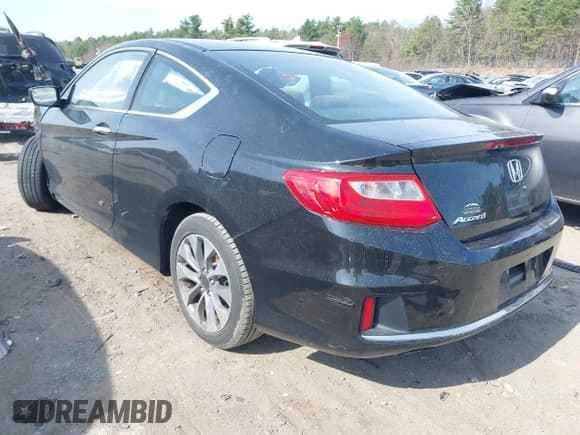 ✅ 2013 Honda Accord LX-S • VIN: 1HGCT1A30DA015974 • Lot: 42071469. Wystawiony na IAAI z przebiegiem 98 557 mil. Bezpłatny archiwum sprzedaży aukcyjnych z USA i szczegółowy raport historii pojazdu na DreamBid. Zdjęcie 3.