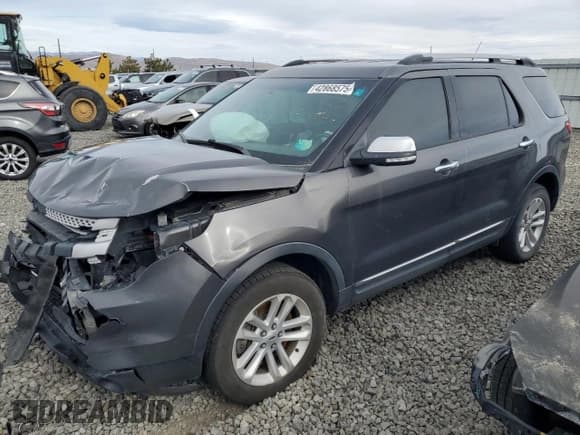 ✅ 2015 Ford Explorer XLT • VIN: 1FM5K8D83FGA87516 • Lot: 42868575. Wystawiony na Copart z przebiegiem Nie podano. Bezpłatny archiwum sprzedaży aukcyjnych z USA i szczegółowy raport historii pojazdu na DreamBid. Zdjęcie 1.