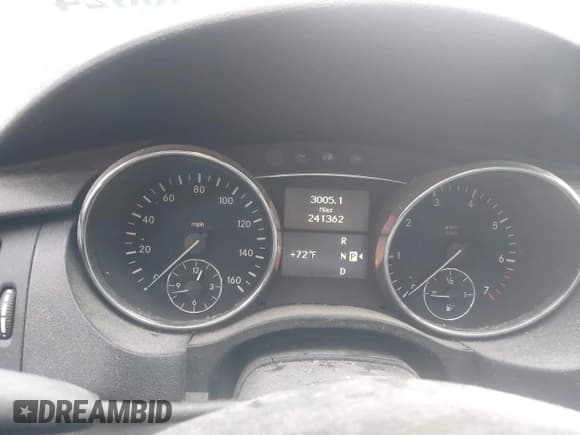 ✅ 2006 Mercedes-Benz R 5.0L • VIN: 4JGCB75E36A016499 • Lot: 42926824. Wystawiony na IAAI z przebiegiem 241 362 mil. Bezpłatny archiwum sprzedaży aukcyjnych z USA i szczegółowy raport historii pojazdu na DreamBid. Zdjęcie 7.