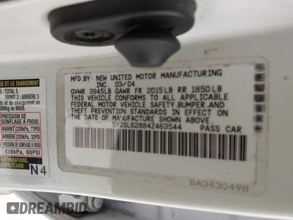 ✅ 2004 Pontiac Vibe • VIN: 5Y2SL62884Z463544 • Lot: 43271385. Wystawiony na IAAI z przebiegiem 154 538 mil. Bezpłatny archiwum sprzedaży aukcyjnych z USA i szczegółowy raport historii pojazdu na DreamBid. Zdjęcie 9.