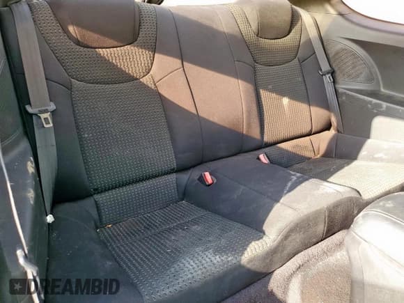 ✅ 2011 Hyundai Genesis Coupe • VIN: KMHHT6KDXBU042776 • Lot: 57615765. Wystawiony na Copart z przebiegiem 200 352 mil. Bezpłatny archiwum sprzedaży aukcyjnych z USA i szczegółowy raport historii pojazdu na DreamBid. Zdjęcie 10.