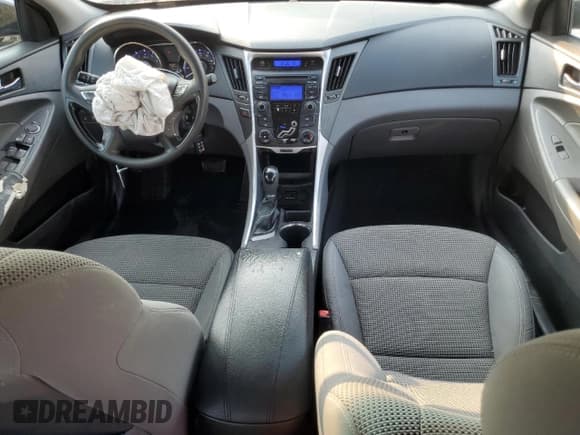 ✅ 2013 Hyundai Sonata GLS • VIN: 5NPEB4AC3DH550995 • Lot: 71036744. Listed on Copart with 192,490 mi. Free auction sales archive from the USA and detailed vehicle history report at DreamBid. Image 8.