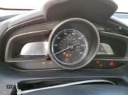 ✅ 2020 Toyota Yaris LE • VIN: 3MYDLBJV7LY708191 • Lot: 74007954. Wystawiony na Copart z przebiegiem 211 199 mil. Bezpłatny archiwum sprzedaży aukcyjnych z USA i szczegółowy raport historii pojazdu na DreamBid. Zdjęcie 9.