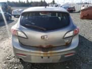 ✅ 2010 Mazda 3 GX • VIN: JM1BL1HF3A1131966 • Lot: 93251875. Wystawiony na Copart z przebiegiem 339 166 mil. Bezpłatny archiwum sprzedaży aukcyjnych z USA i szczegółowy raport historii pojazdu na DreamBid. Zdjęcie 6.