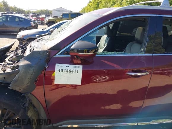 ✅ 2022 Infiniti QX60 Sensory • VIN: 5N1DL1GS7NC332783 • Lot: 40246411. Wystawiony na IAAI z przebiegiem 11 987 mil. Bezpłatny archiwum sprzedaży aukcyjnych z USA i szczegółowy raport historii pojazdu na DreamBid. Zdjęcie 13.