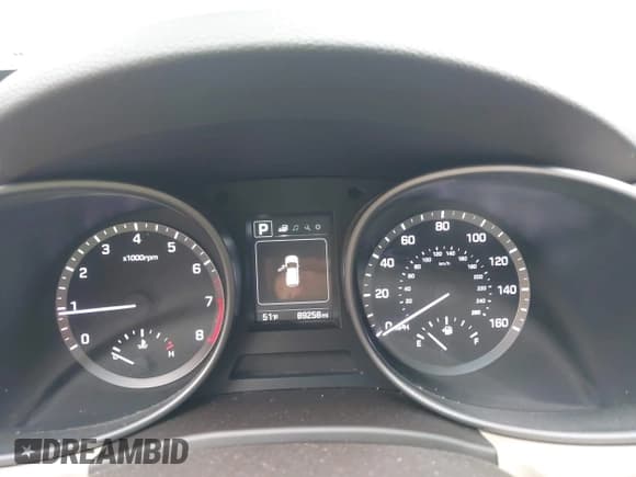 ✅ 2017 Hyundai Santa Fe 2.4L • VIN: 5XYZUDLB9HG462966 • Лот: 43529842. Опубликован ранее на IAAI с пробегом 89 258 миль. Бесплатный доступ к архиву аукционных продаж из США и подробный отчёт об истории автомобиля на DreamBid. Изображение 7.