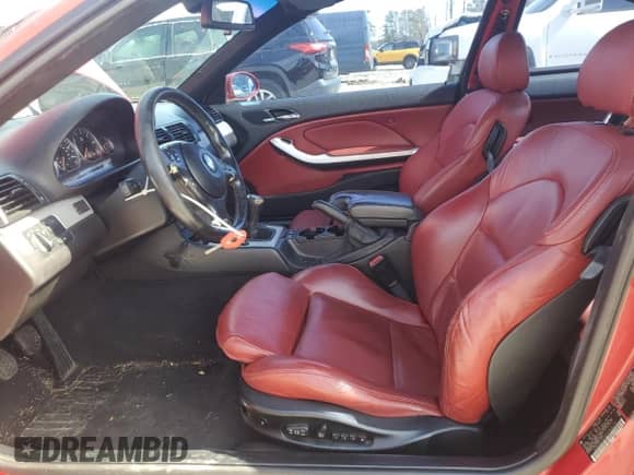 2004 BMW 3 Series M3 с VIN WBSBL93434JR24718, выставлен на аукционе Copart как лот 44064005 с пробегом 260 843 миль миль и Списание • Salvage title. История ставок и продаж доступна на DreamBid. Изображение 7.