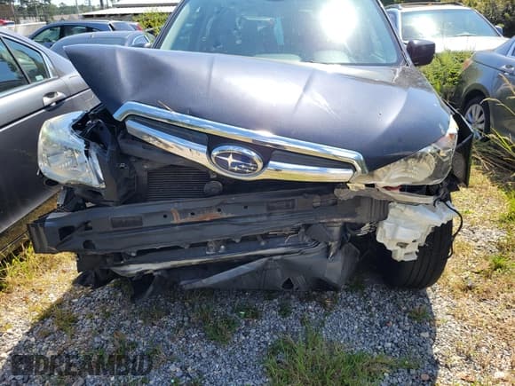 ✅ 2016 Subaru Forester Premium • VIN: JF2SJAGC6GH508076 • Lot: 43274597. Wystawiony na IAAI z przebiegiem Nie podano. Bezpłatny archiwum sprzedaży aukcyjnych z USA i szczegółowy raport historii pojazdu na DreamBid. Zdjęcie 6.