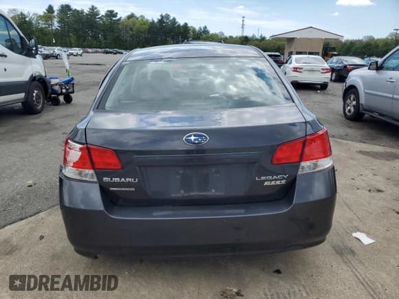 ✅ 2012 Subaru Legacy Premium • VIN: 4S3BMBG6XC3009682 • Lot: 56342495. Wystawiony na Copart z przebiegiem 111 602 mil. Bezpłatny archiwum sprzedaży aukcyjnych z USA i szczegółowy raport historii pojazdu na DreamBid. Zdjęcie 6.