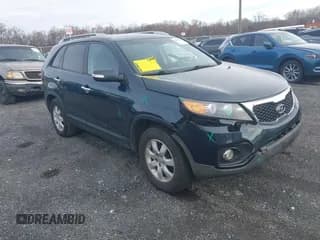 ✅ 2013 Kia Sorento LX • VIN: 5XYKT3A67DG393788 • Lot: 43655319. Listed on IAAI with 256,719 mi. Free auction sales archive from the USA and detailed vehicle history report at DreamBid. Image 1.