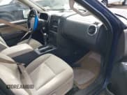 ✅ 2008 Ford Explorer XLT • VIN: 1FMEU73E78UB12210 • Lot: 43744045. Wystawiony na IAAI z przebiegiem 190 637 mil. Bezpłatny archiwum sprzedaży aukcyjnych z USA i szczegółowy raport historii pojazdu na DreamBid. Zdjęcie 5.