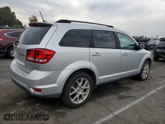 ✅ 2014 Dodge Journey SXT • VIN: 3C4PDCBB2ET160149 • Lot: 92659365. Wystawiony na Copart z przebiegiem 213 724 mil. Bezpłatny archiwum sprzedaży aukcyjnych z USA i szczegółowy raport historii pojazdu na DreamBid. Zdjęcie 3.