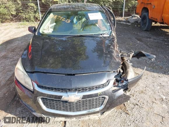 2014 Chevrolet Malibu LS with VIN 1G11B5SL2EF124433, listed as a IAAI auction lot 42879213 with 163,723 mi miles and . Bid and sale history available at DreamBid. Image 14.