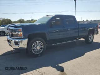 ✅ 2018 Chevrolet Silverado 1500 • VIN: 1GC4CZCY5JF196630 • Lot: 71878275. Wystawiony na Copart z przebiegiem 205 432 mil. Bezpłatny archiwum sprzedaży aukcyjnych z USA i szczegółowy raport historii pojazdu na DreamBid. Zdjęcie 1.