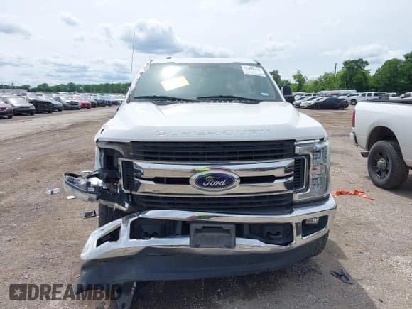 ✅ 2019 Ford F-250 XL • VIN: 1FT7W2B64KEF02378 • Лот: 42210226. Опубликован ранее на IAAI с пробегом 83 758 миль. Бесплатный доступ к архиву аукционных продаж из США и подробный отчёт об истории автомобиля на DreamBid. Изображение 12.