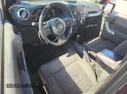 ✅ 2012 Jeep Wrangler Rubicon • VIN: 1C4BJWCG3CL163892 • Lot: 80925555. Wystawiony na Copart z przebiegiem 64 305 mil. Bezpłatny archiwum sprzedaży aukcyjnych z USA i szczegółowy raport historii pojazdu na DreamBid. Zdjęcie 8.