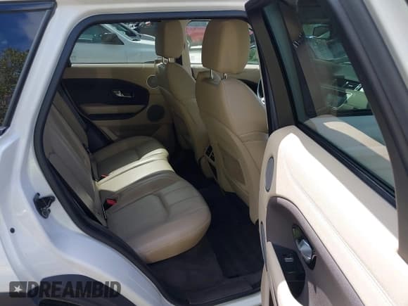 ✅ 2018 Land Rover Range Rover Evoque SE • VIN: SALVP2RX7JH274353 • Lot: 43311706. Listed on IAAI with 89,634 mi. Free auction sales archive from the USA and detailed vehicle history report at DreamBid. Image 8.