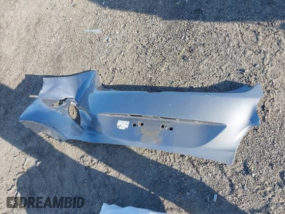 ✅ 2013 Hyundai Elantra • VIN: KMHD35LE8DU090361 • Lot: 43357047. Listed on IAAI with 158,986 mi. Free auction sales archive from the USA and detailed vehicle history report at DreamBid. Image 12.