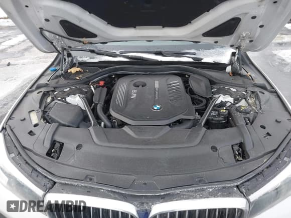 ✅ 2018 BMW 7 Series 740i xDrive • VIN: WBA7E4C59JGV23876 • Lot: 41381398. Listed on IAAI with 106,675 mi. Free auction sales archive from the USA and detailed vehicle history report at DreamBid. Image 10.